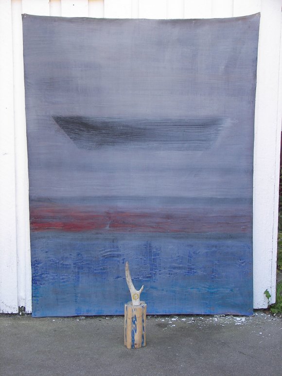 4. tittel ;evig reise, installasjon av temperamaleri 140cmx110cm og skulptur av tre og horn 30 cm 2014 jpg