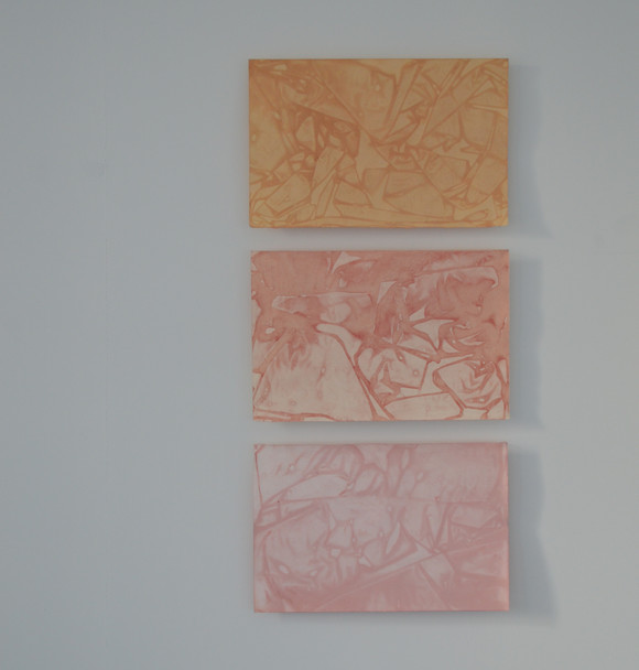 Emilie s. aasheim,. mushroom pillow i, ii & iii, soppfarget bomullspapir, 3 x 34,5 x 51,5 cm, 2017