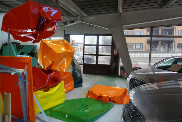 Ensjø fremtidens situasjon inne plast og lakk