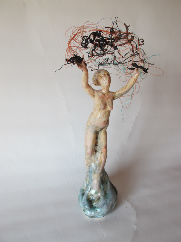 S. honeyman, skulptur, 45 x 23 cm, stoneware, porcelain, oxides,glaze, seaweed & waste. 2019