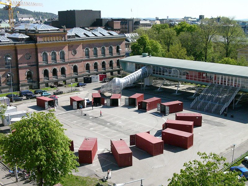 Kontaineratelierne på Tullinløkka 2007. Foto: Eva Gran 