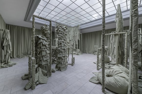 08 john raustein når alt faller på plass kunstnerforbundet 2019 photo øystein thorvaldsen