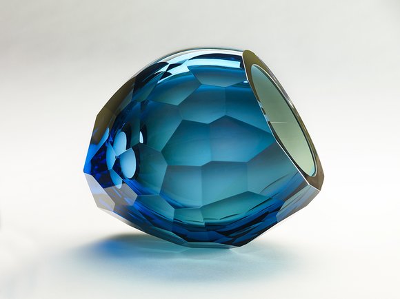 Tidal current 2016 skulptur kjerstijohannessen blåst glass fasettslipt foto kjell brustad