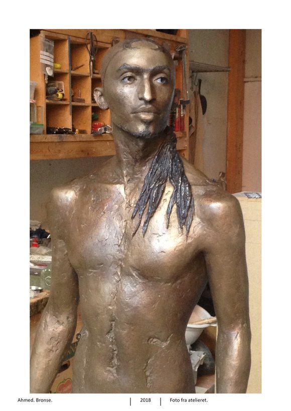 Marit krogh ahmed bronse på atelier