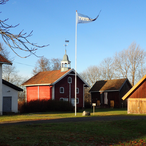 Utendoersiii paa tveten gaard
